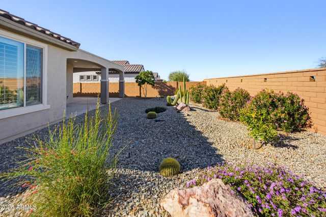 26990 W KERRY Lane, Buckeye, AZ 85396