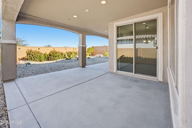 26990 W KERRY Lane, Buckeye, AZ 85396