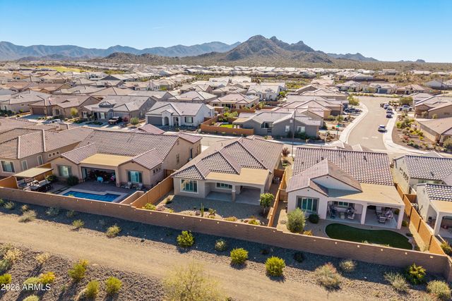 26990 W KERRY Lane, Buckeye, AZ 85396