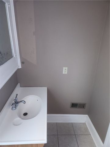 57 Rowley Street lower, Rochester, NY 14607