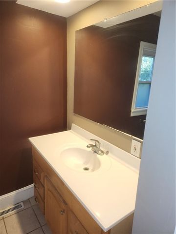 57 Rowley Street lower, Rochester, NY 14607