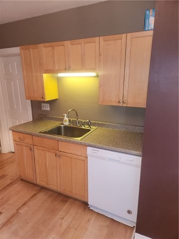 57 Rowley Street lower, Rochester, NY 14607