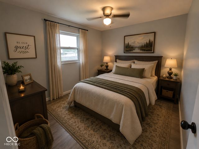 7 N Middle Street, Greenwood, IN 46143