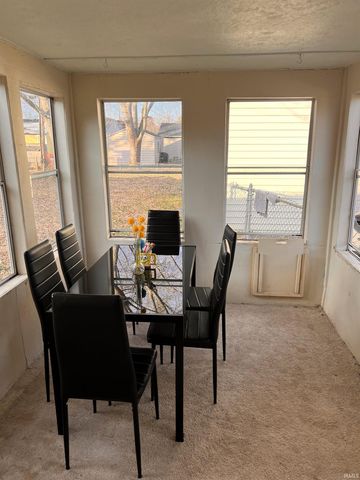 508 W Wharton Drive, Marion, IN 46952