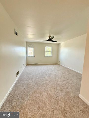 450 SUNRISE BLVD, Elizabethtown, PA 17022