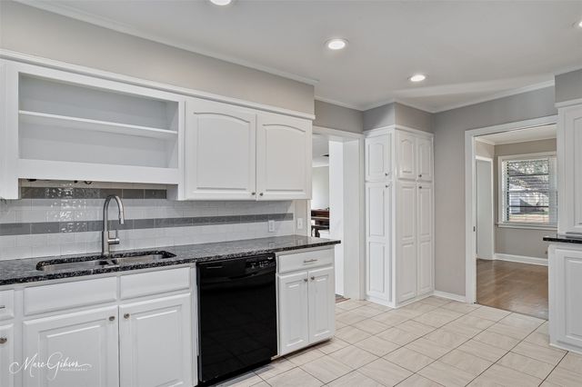 279 Bruce Avenue, Shreveport, LA 71105