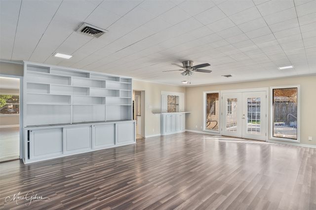 279 Bruce Avenue, Shreveport, LA 71105