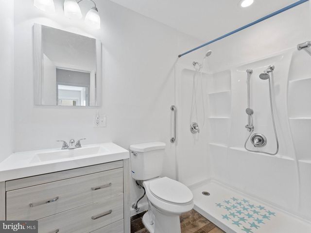 19 PENFIELD LN, Sicklerville, NJ 08081