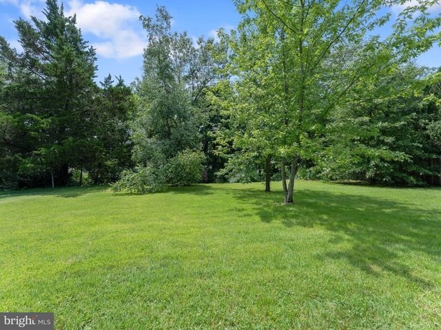19 PENFIELD LN, Sicklerville, NJ 08081