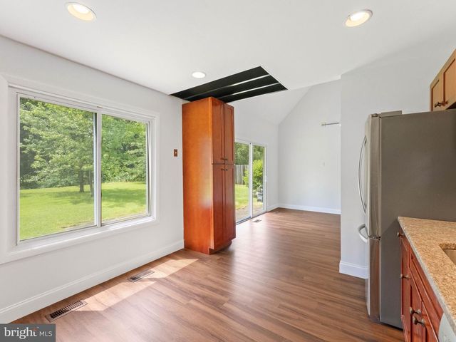 19 PENFIELD LN, Sicklerville, NJ 08081