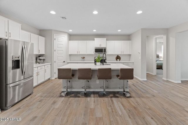 14274 W SAND HILLS Road, Surprise, AZ 85387