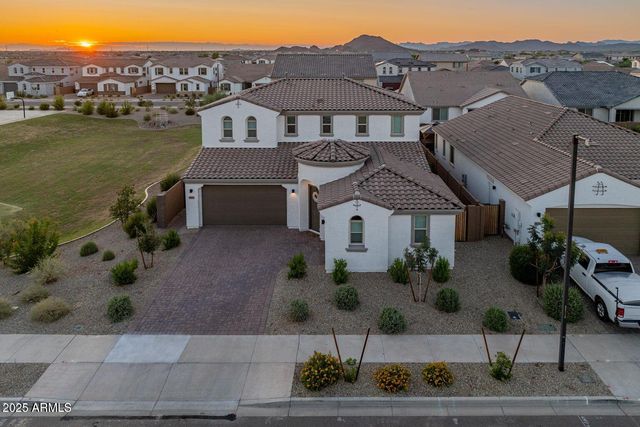 14274 W SAND HILLS Road, Surprise, AZ 85387