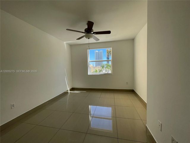 17100 N Bay Rd 1517, Sunny Isles Beach, FL 33160