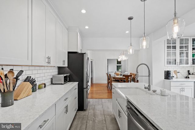 169 N MAIN ST, Lambertville, NJ 08530