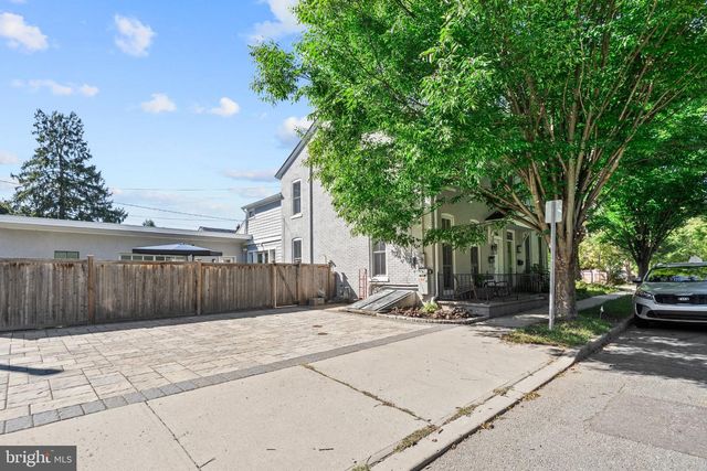 169 N MAIN ST, Lambertville, NJ 08530