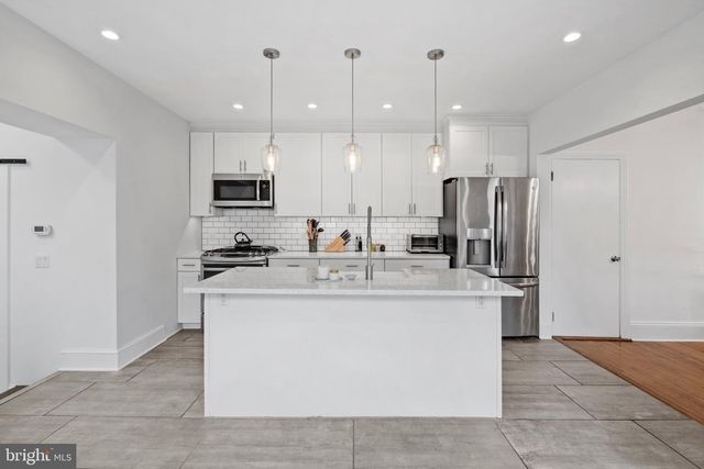 169 N MAIN ST, Lambertville, NJ 08530