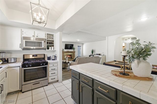 3936 Platis Circle, Las Vegas, NV 89103