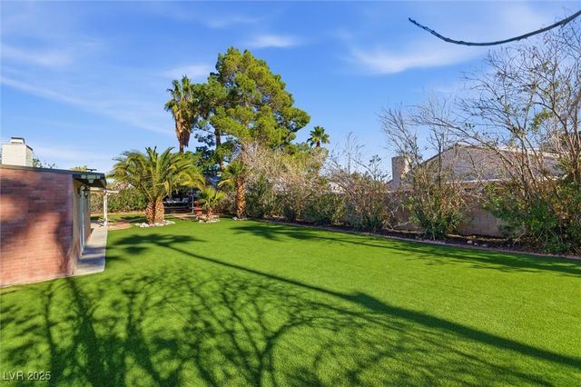 3936 Platis Circle, Las Vegas, NV 89103