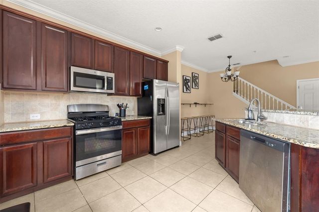 811 ASSEMBLY COURT, Reunion, FL 34747