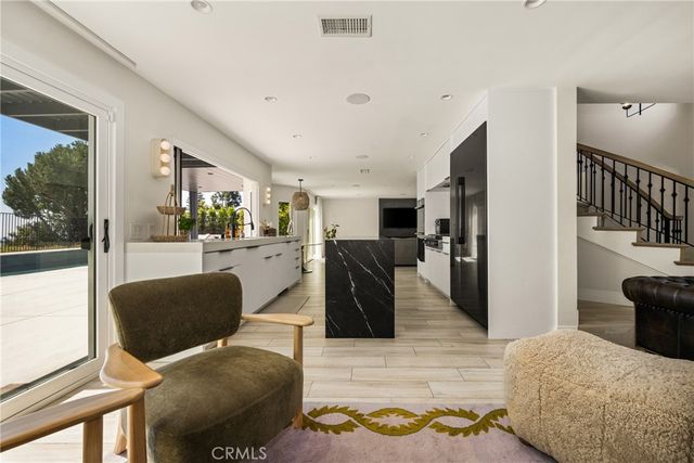 3226 E Ridgeway, Orange, CA 92867