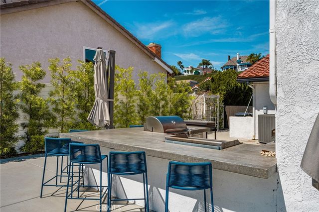 3226 E Ridgeway, Orange, CA 92867