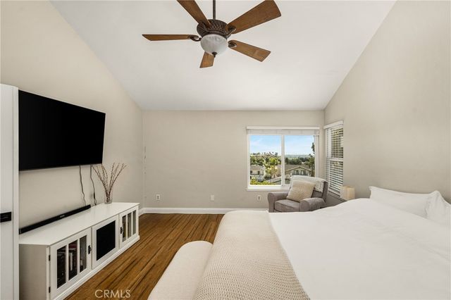3226 E Ridgeway, Orange, CA 92867