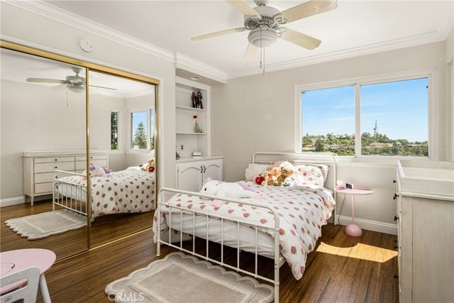 3226 E Ridgeway, Orange, CA 92867