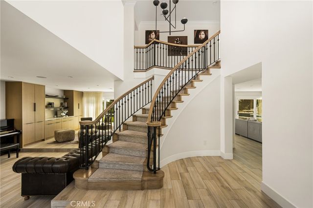 3226 E Ridgeway, Orange, CA 92867