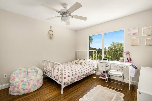 3226 E Ridgeway, Orange, CA 92867