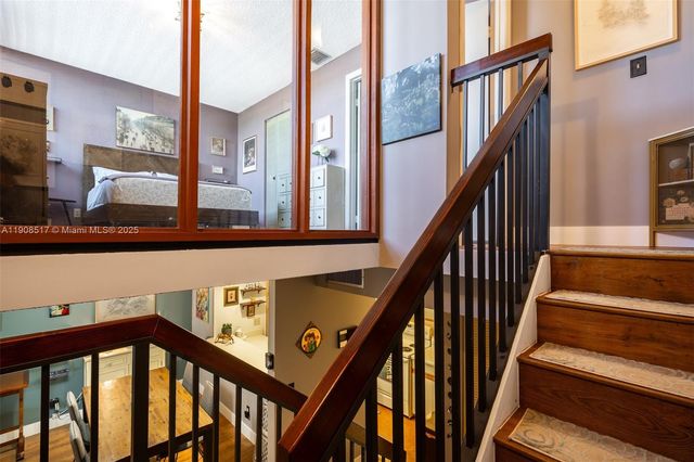 1207 NW 123rd Ave, Pembroke Pines, FL 33026