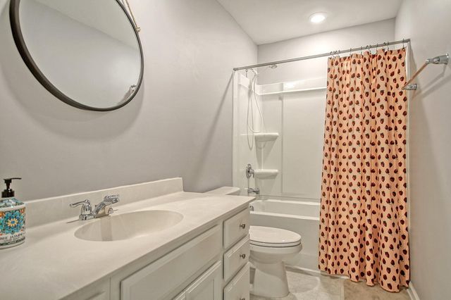 838 Redbud Lane, Summerville, SC 29486