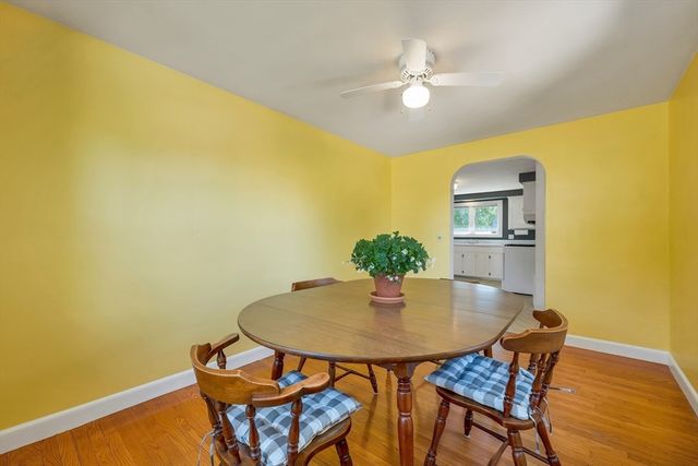 36 Louisberg St, Lawrence, MA 01843