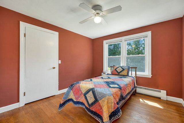 36 Louisberg St, Lawrence, MA 01843