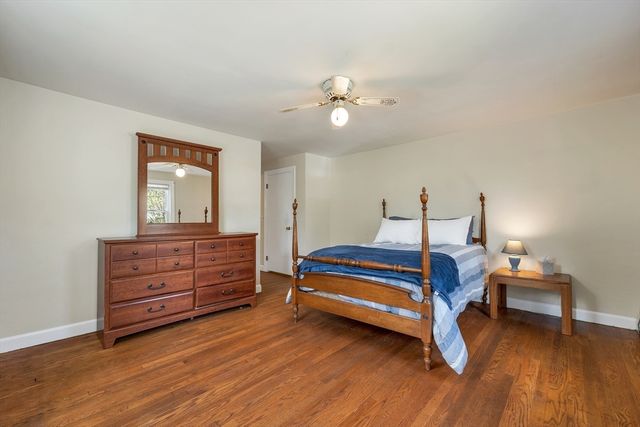 36 Louisberg St, Lawrence, MA 01843