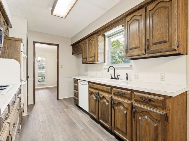2400 Skiles Drive, Plano, TX 75075