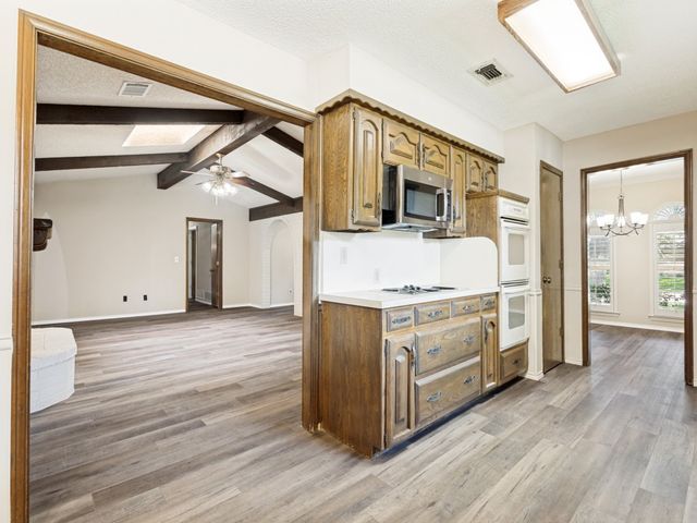 2400 Skiles Drive, Plano, TX 75075