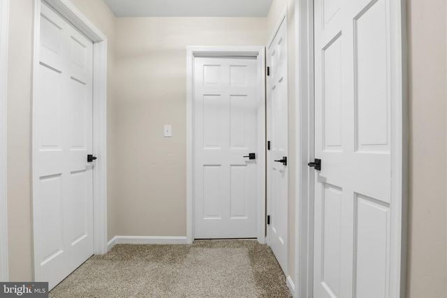 3900 BLUE HILL RD, Hanover, PA 17331