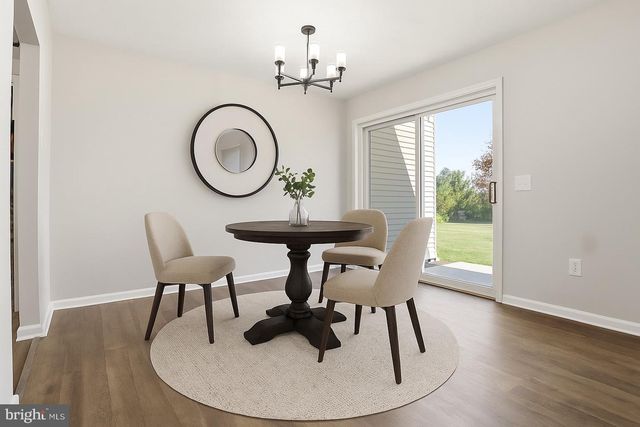 3900 BLUE HILL RD, Hanover, PA 17331