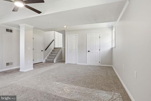 3900 BLUE HILL RD, Hanover, PA 17331