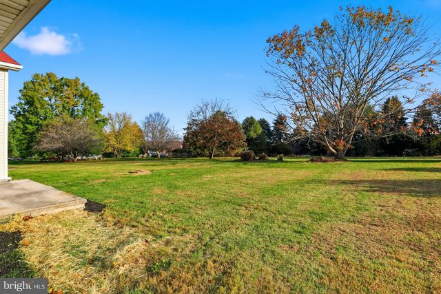 3900 BLUE HILL RD, Hanover, PA 17331