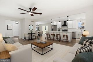 3900 BLUE HILL RD, Hanover, PA 17331