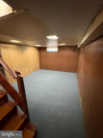 701 W BROOKE AVE, Magnolia, NJ 08049