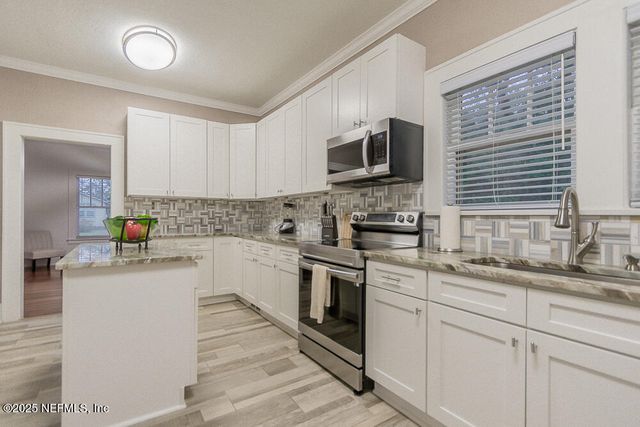 5101 FREMONT Street, Jacksonville, FL 32210