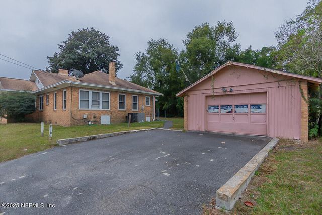 5101 FREMONT Street, Jacksonville, FL 32210