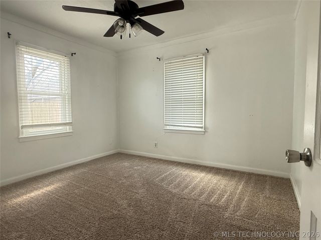 200 S Delaware Street, Dewey, OK 74029