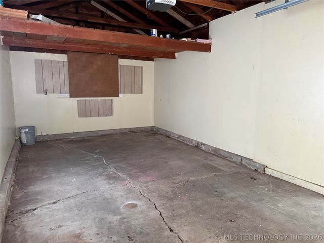 200 S Delaware Street, Dewey, OK 74029
