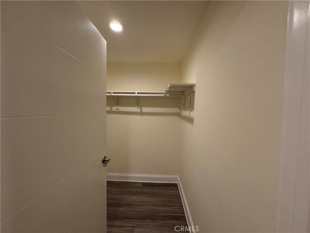 14934 Burbank Boulevard 202, Sherman Oaks, CA 91411