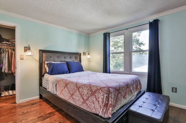 720 Hypine Rd, Dracut, MA 01826