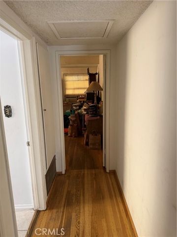 7232 Zelzah, Reseda (los Angeles), CA 91335