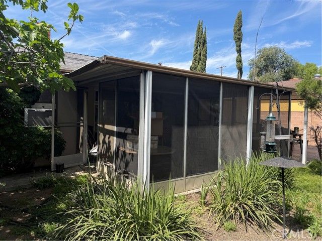 7232 Zelzah, Reseda (los Angeles), CA 91335